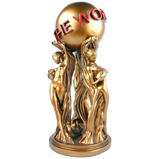 The World is yours Statue